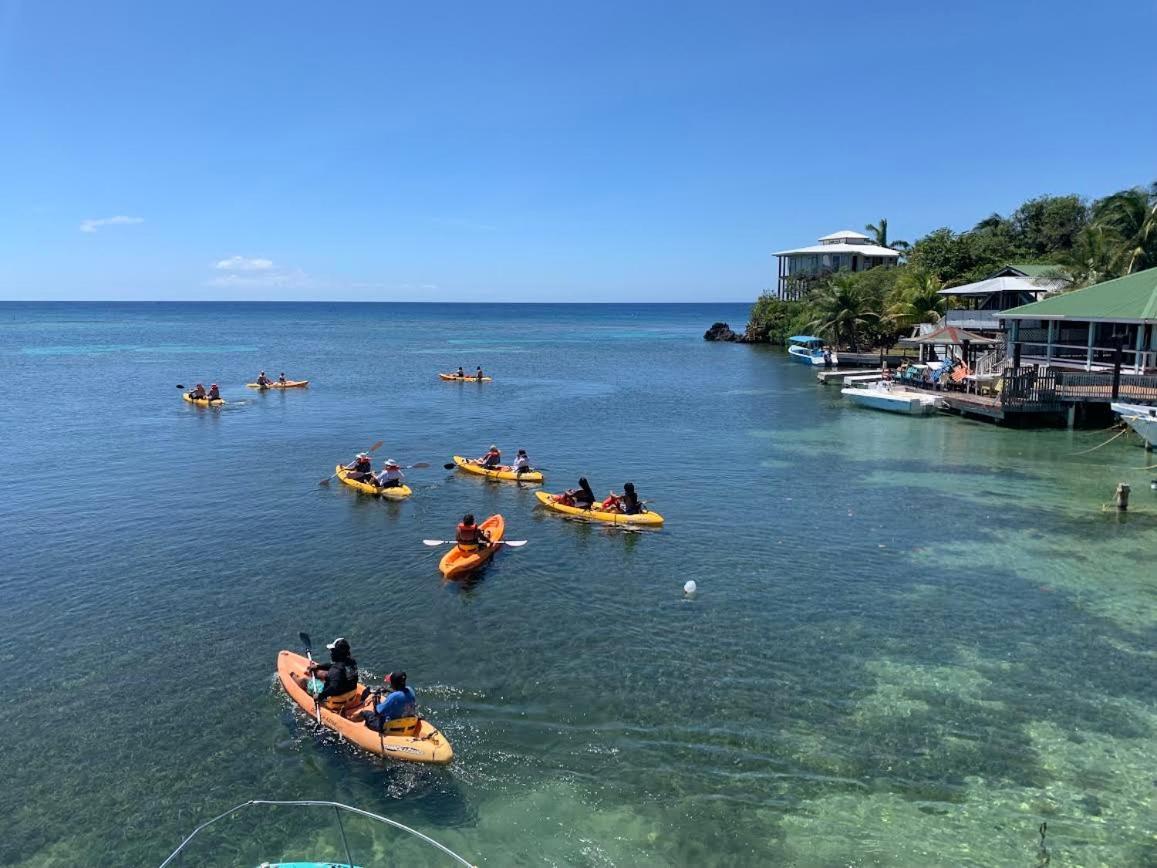 Seabreeze Inn Уест Енд Екстериор снимка