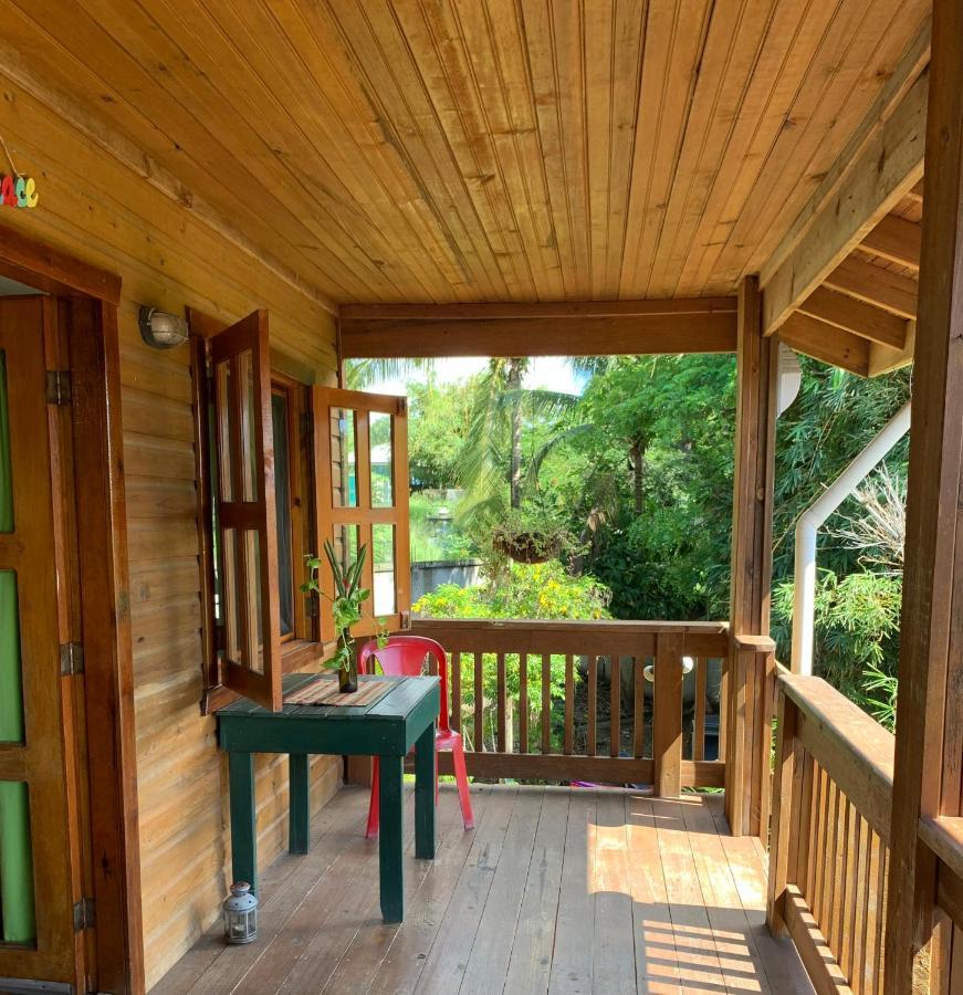 Seabreeze Inn Уест Енд Екстериор снимка