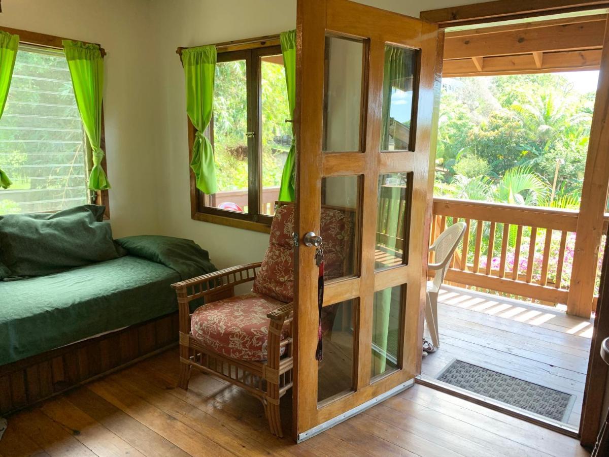Seabreeze Inn Уест Енд Екстериор снимка